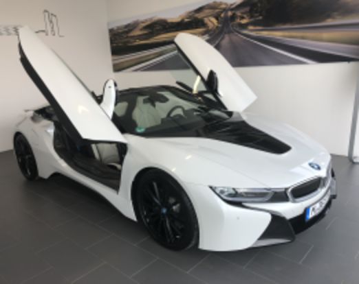 BMW i8 Roadster